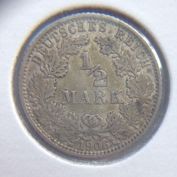 German-1906-J-1/2-Mark-Grading